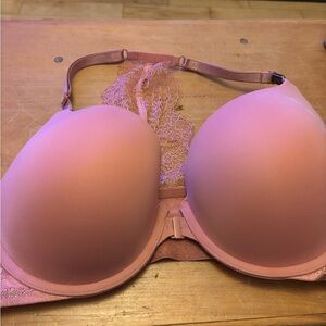Victoria’s Secret - NWT - Pink Lace Women's Bra- front close